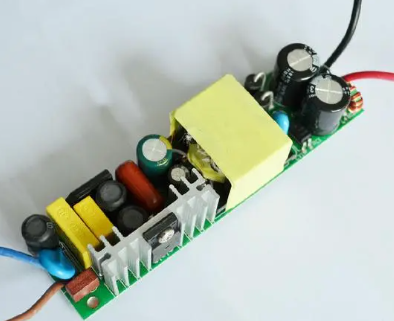 电子元器件知识：LED驱动电源的分类和特点