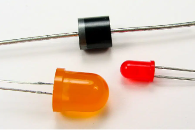 Difference between Diode and Triode in PCBA manufacturing