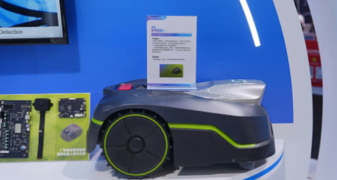 Fibocom-Powered Robotic Mower Solution Featured at SPOGA+GAFA 2025, Pioneering the Future of Boundary-Free Smart Lawn Care