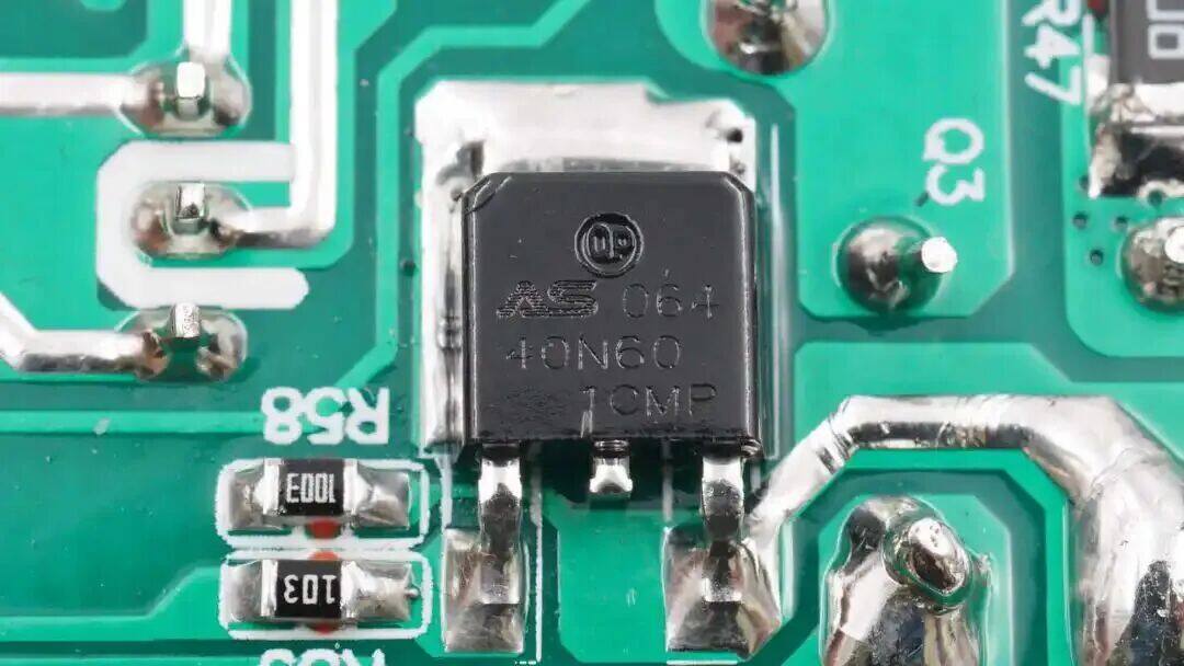 安森德丨拆了诗恩吹风机，发现一颗通吃三场景的40V MOS